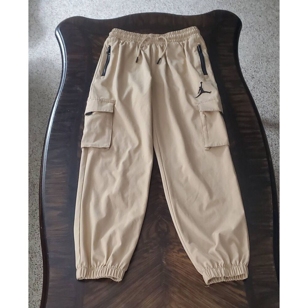 NWOT JORDAN GIRLS JOGGER PANTS